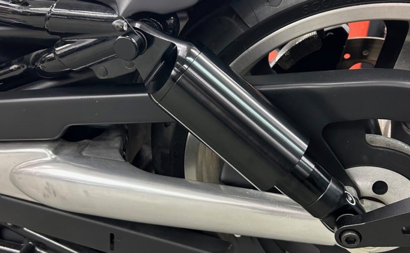 工場の作業風景！V-ROD　ハードカスタム編Part2！！